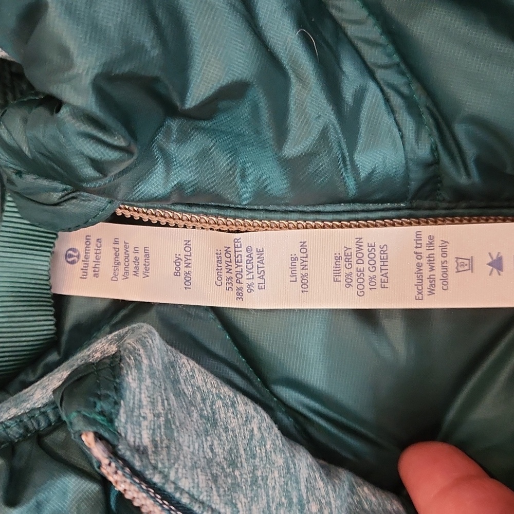 Lululemon Down For A Run Vest - Picture 2 of 6